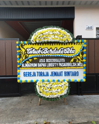 Papan Bunga Duka di Kinilow