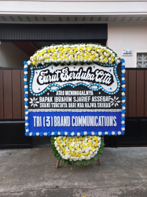 Papan Bunga Duka di Kinilow
